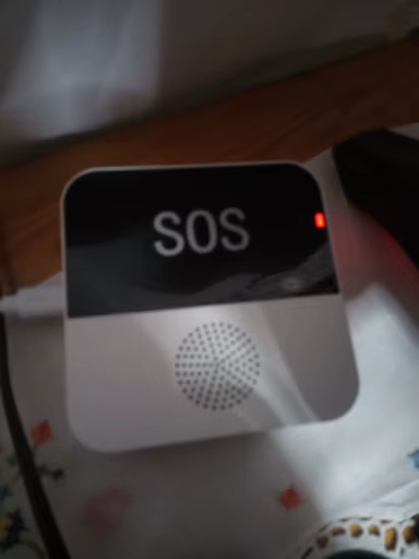 Senior Safe base in mum's bedroom